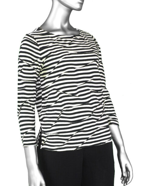 Habitat Make Waves Stripe Pull Over- Black. Habitat Style: 53012
