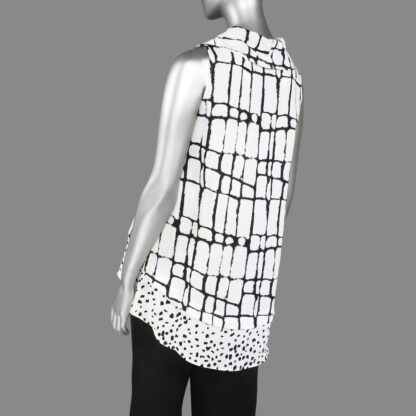 Habitat Yin Yang Tunic- White .  Habitat Style: 32205 back