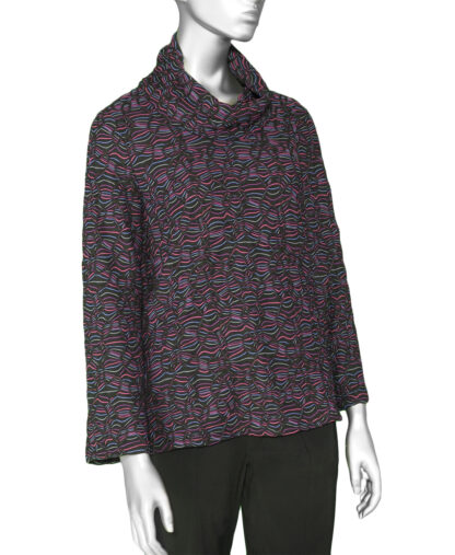 Habitat kaleidoscope Knit Boxy Cowl- Black .  Habitat Style: 57339