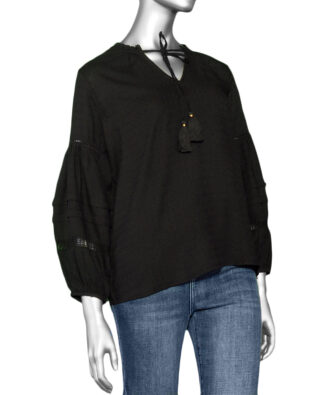 Liverpool Popover Blouse- Black . Liverpool Style: LM8A38WV12 001