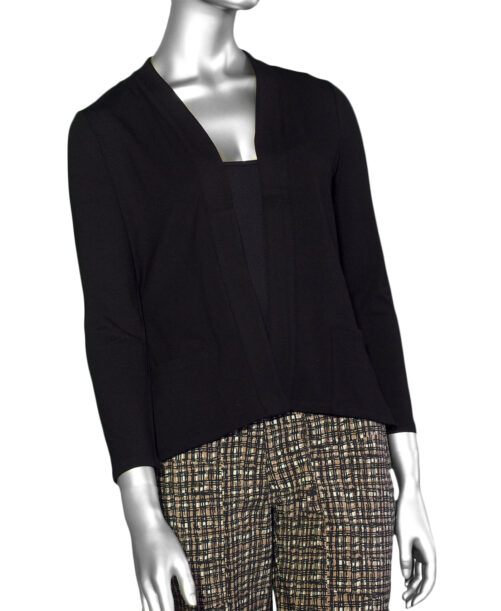 Habitat Core Travel Easy Jacket- Black . Habitat Style: 55930