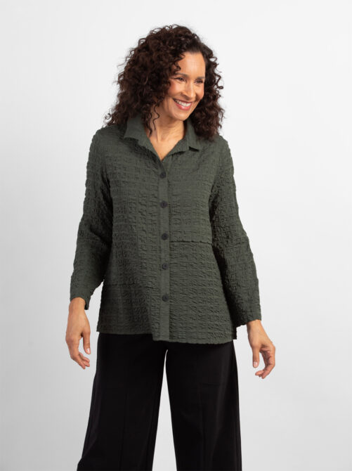 Habitat Pucker Weave Tunic- Forest . Habitat Style: 23730