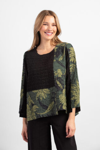 Habitat Pucker Weave Pullover- Forest . Habitat Style: 23900