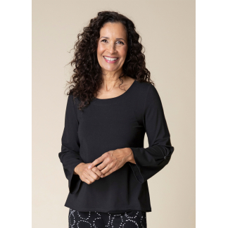 Habitat Core Travel Pleated Sleeve Tee- Black. Habitat Style: 55921 BLK