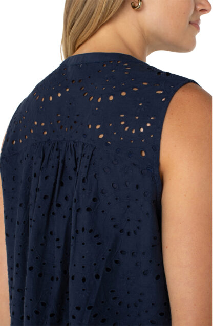 Liverpool Eyelet Tank- Navy . Liverpool Style: LM8C73EE20 Close up
