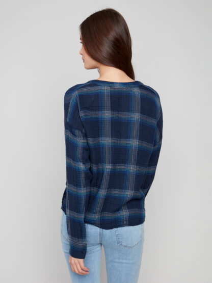V . Back