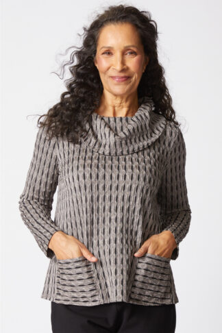 Habitat Newport Knit Pocket Top- Driftwood . Habitat Style: 57108
