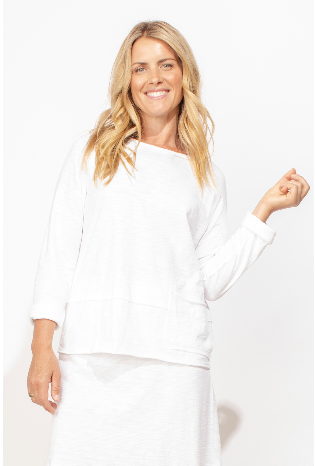 Escape Cotton Slub Pocket Pullover- White . Escape Style: 10020 WHT